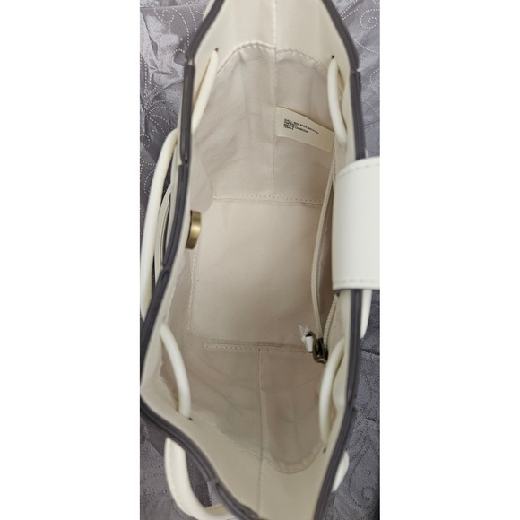 a.n.a Woven Faux Leather Bucket Crossbody Bag Cream Off-White 72848-5 - Picture 3 of 9